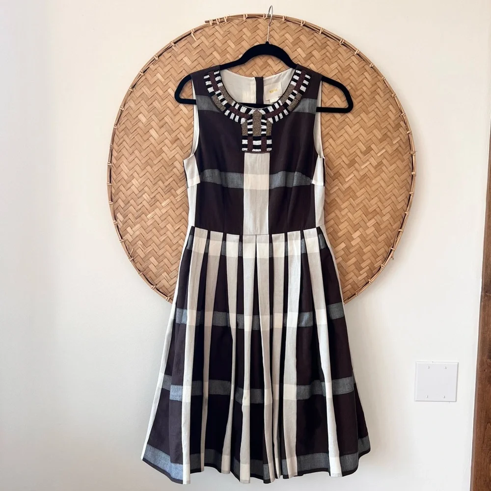 ANTHROPOLOGIE MAEVE BROWN PLEATED FIT & FLARE BEADED NECKLINE IVY‎ LEAGUE DRESS - Picture 5 of 15